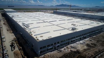 威马汽车温州工厂封顶 首款电动车2018年量产_中国电池联盟网